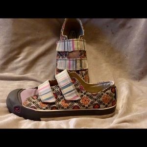 Keen Sula Velcro strap sneaker